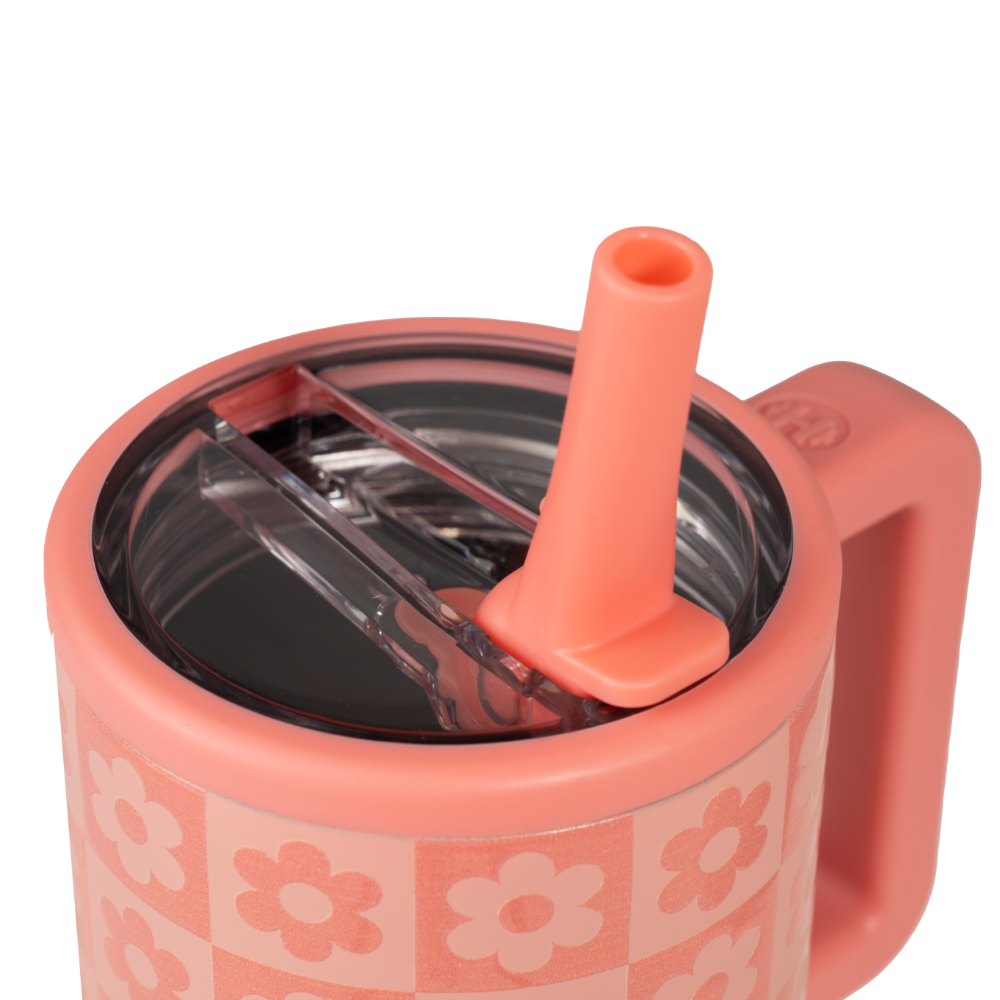 Daisy Checkers Traveler 20oz with Flip Straw and Clear Lid