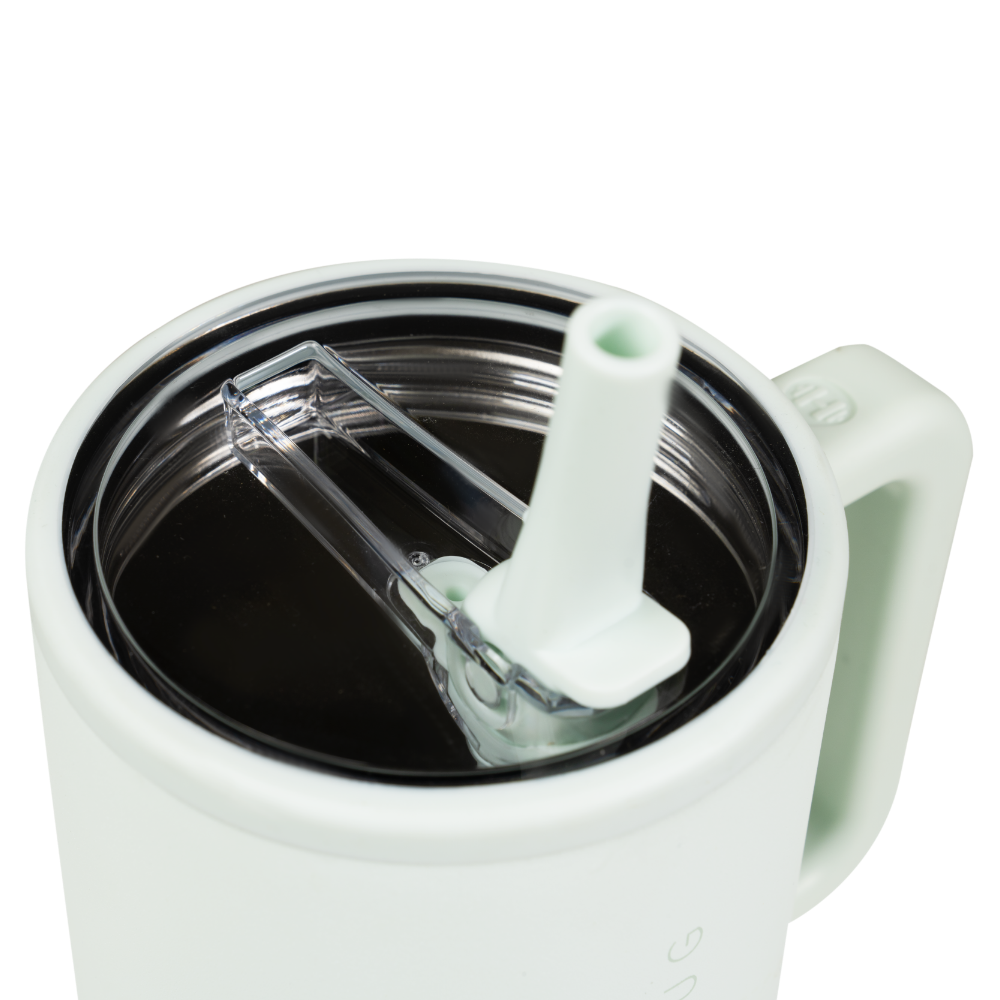 Beryl Traveler 20oz with Flip Straw and Clear Lid