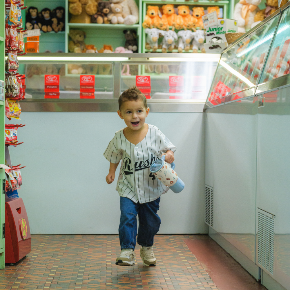 Kid Holding Sports Traveler 20oz