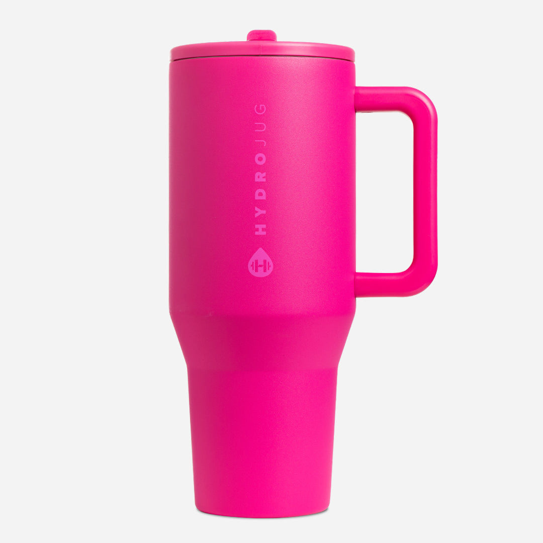 A 40 oz. tumbler that's leakproof, fits in your cup holder, AND